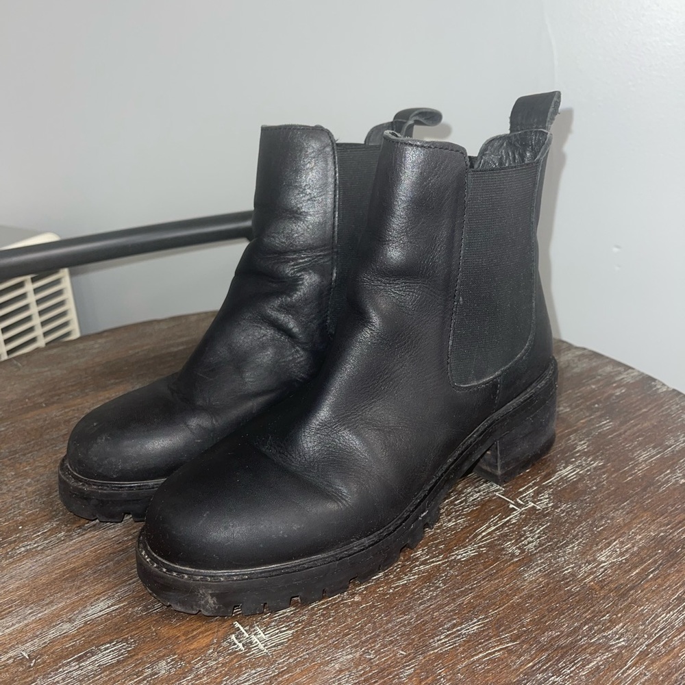 Princess Polly black boots